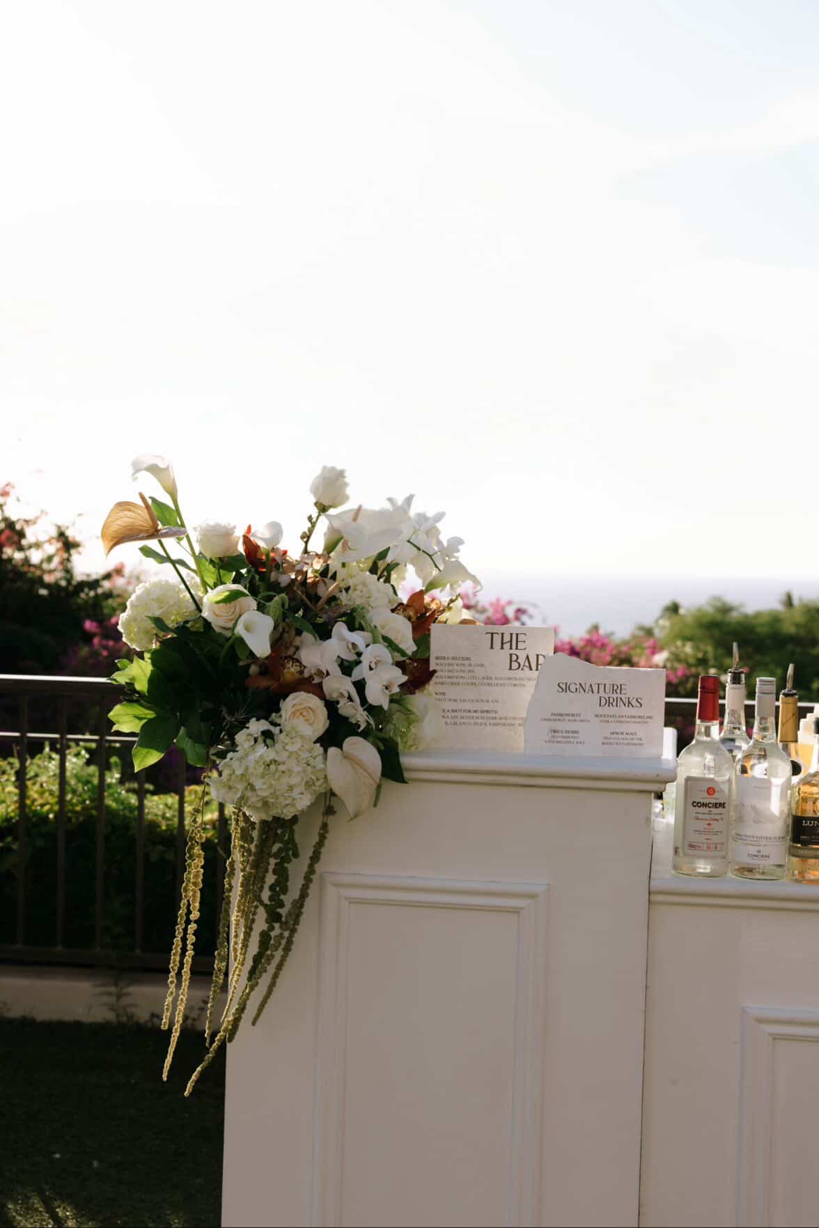Planning & design: @lovestruckandco
Photography: @kassidymarieco
BTS Content: @mauisocialmedia_bts
Venue: @gatheronmaui
Florals: @asaflowers
Rentals: @rioeventdesign
Entertainment: @joecortez808
Beauty: @mauimakeupartistry
Cake: @cakefanatics
Officiant: @dericksebastian
Signage: @luxelines_
Photobooth: @da808spin.photobooth