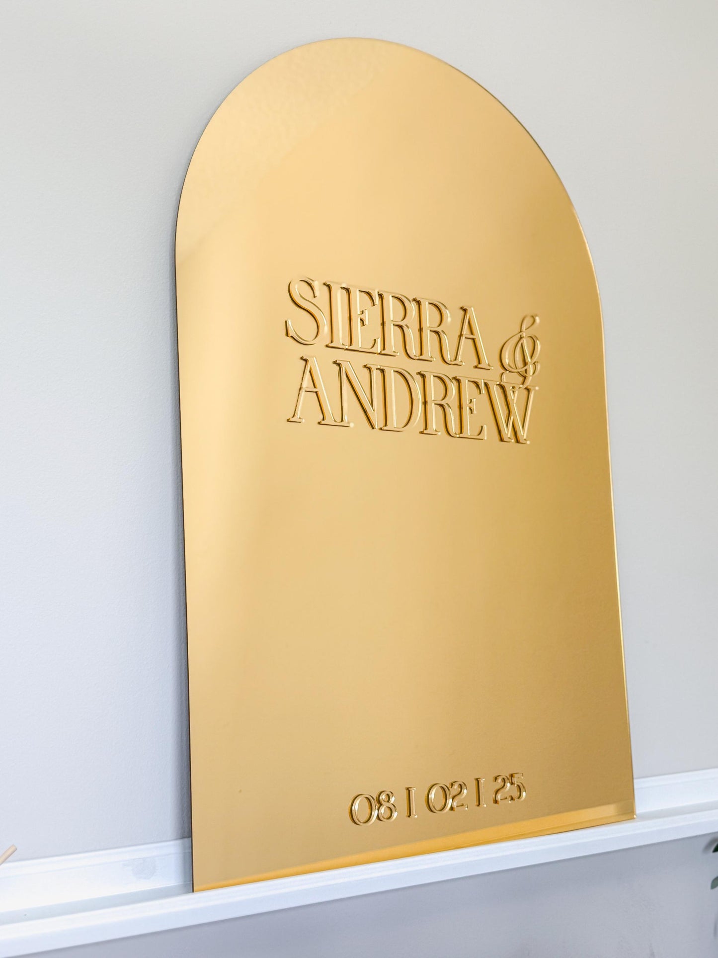 Elegant Gold Mirror Wedding Welcome Sign | Personalized Name and Date | Wedding Gift | Bridal Shower Gift| Modern Mirror Keepsake