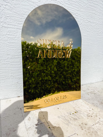 Elegant Gold Mirror Wedding Welcome Sign | Personalized Name and Date | Wedding Gift | Bridal Shower Gift| Modern Mirror Keepsake