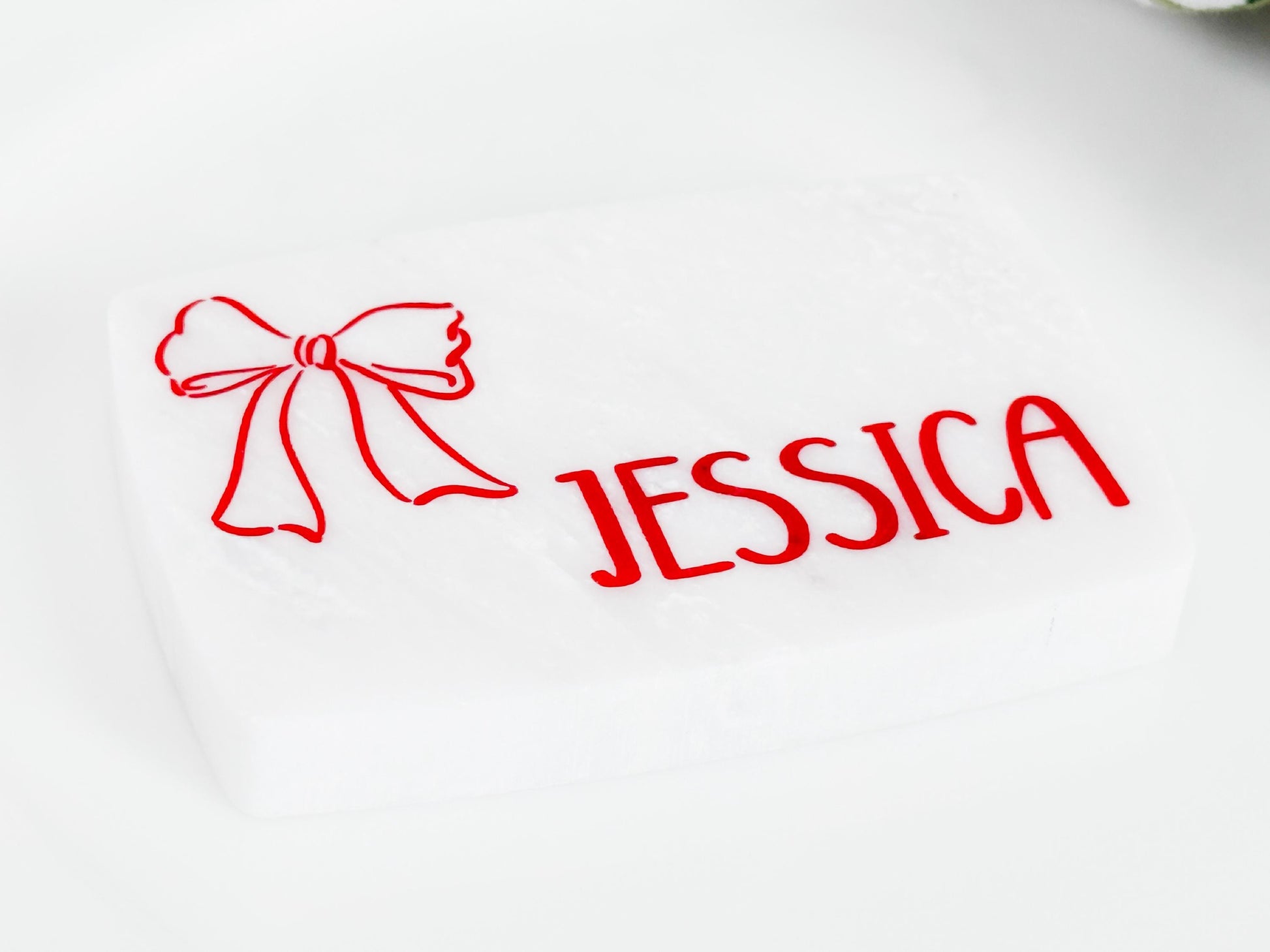 Custom Marble Christmas Place Cards – Personalized Name Tags – Elegant Holiday Table Setting – Luxe Lines Designs - Ribbon Bow