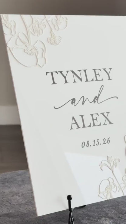 Personalized Wedding Welcome Sign | Acrylic Floral Wedding Sign | Modern Wedding Decor | Custom Couple Name Sign | Engagement Sign